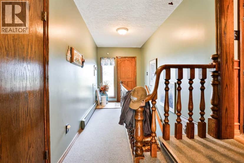 74060 Rge Rd 204 — photo 12 of 40