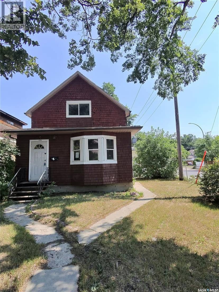 1179 Retallack Street — photo 1 of 14