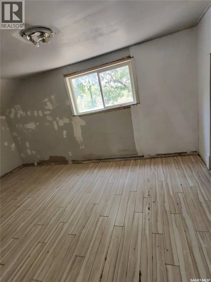 1179 Retallack Street — photo 12 of 14