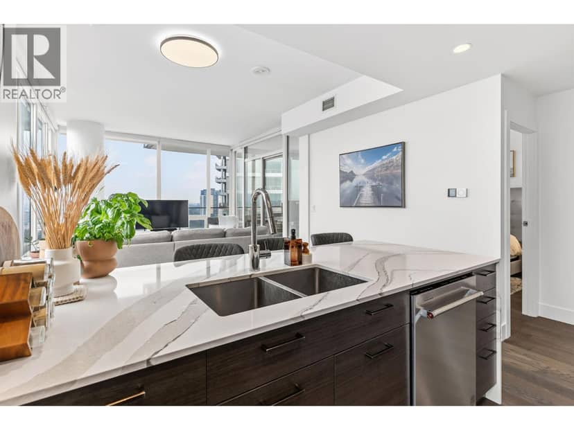 1181 Sunset Drive Unit# 1102, Kelowna, photo 5