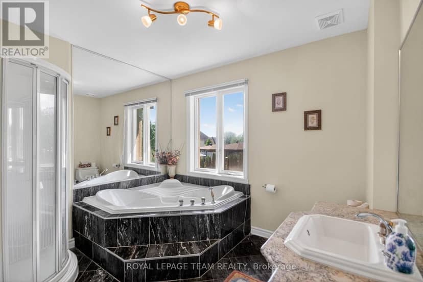 5472 Wicklow Drive — photo 32 of 40