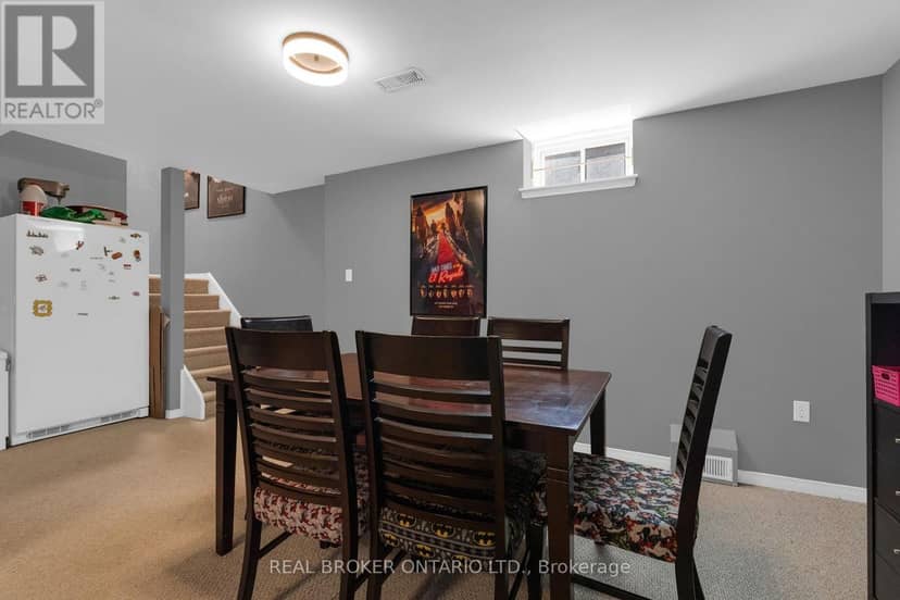 64 Vanessa Drive — photo 28 of 40