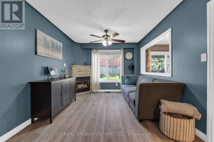 64 Vanessa Drive — photo 7 of 40