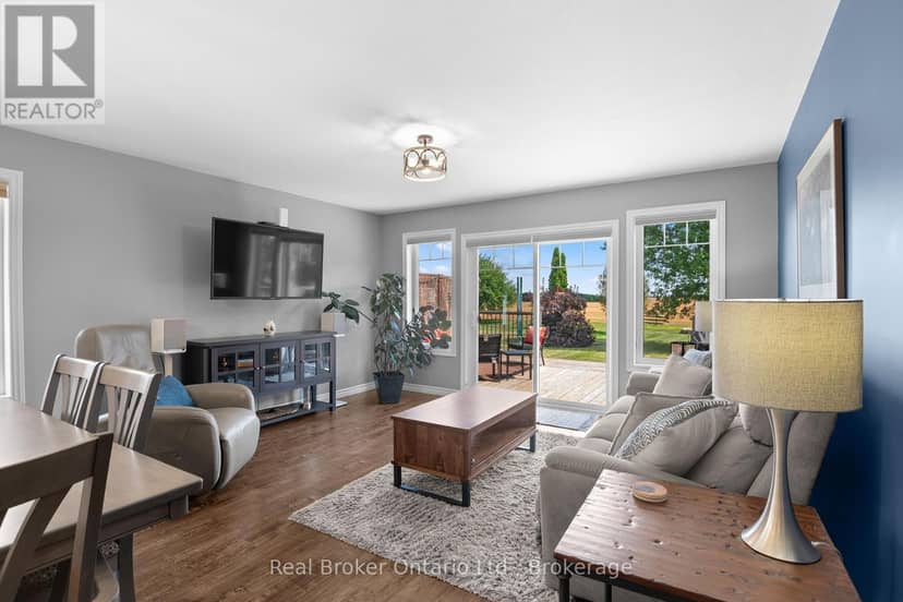 157 Clyde Street — photo 10 of 26