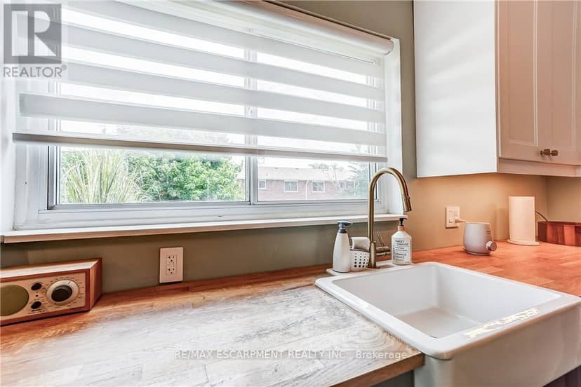 2488 Brookhurst Road — photo 18 of 40
