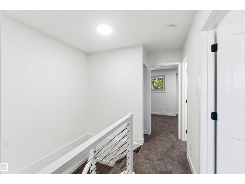350 Clareview Rd NW — photo 24 of 40