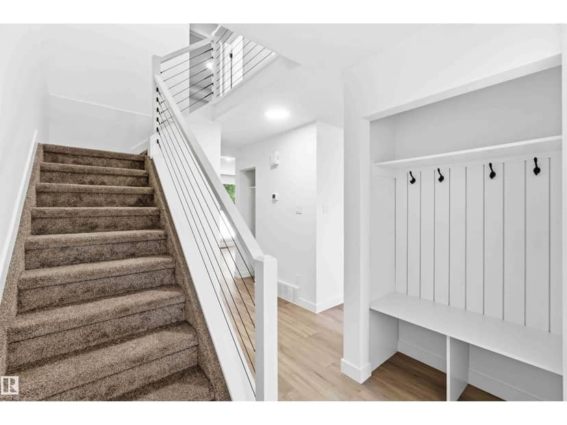 350 Clareview Rd NW, Edmonton, photo 3