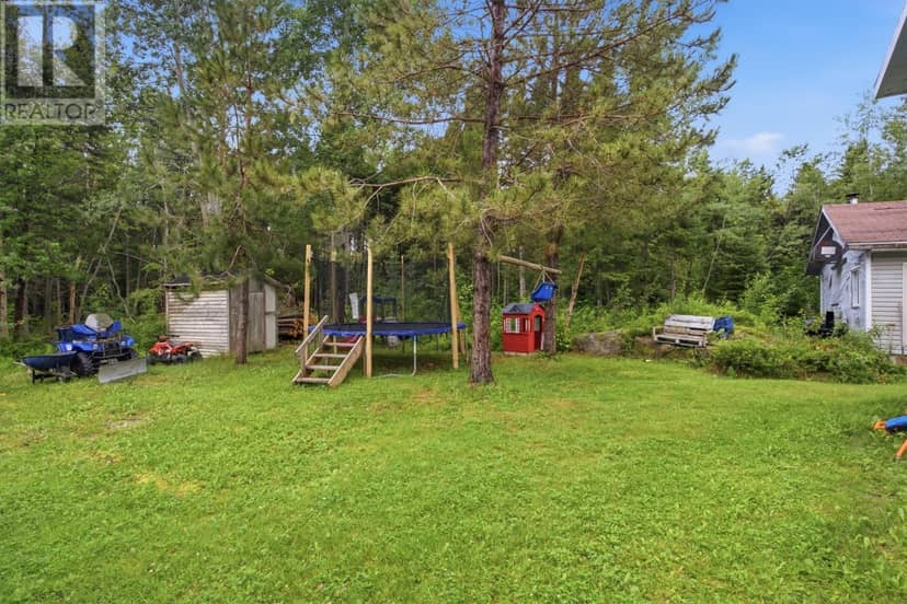 16 Main Street, Hare Bay, photo 5