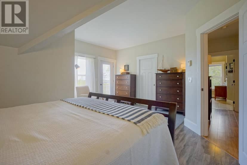 215 Buffalo Road — photo 18 of 40