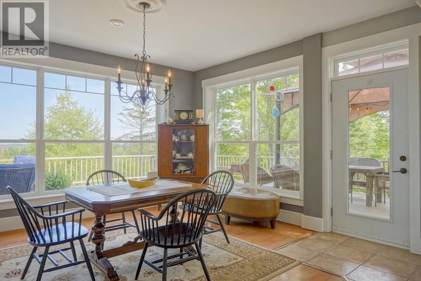 215 Buffalo Road — photo 9 of 40