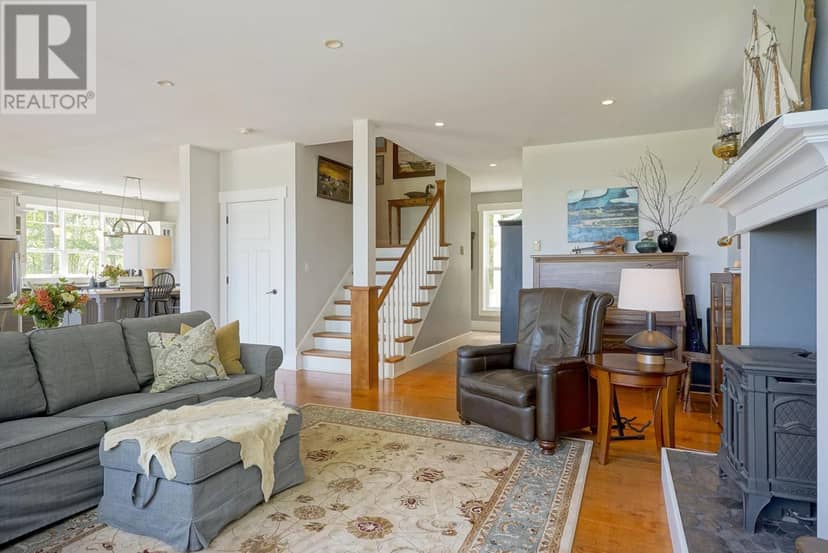 215 Buffalo Road — photo 16 of 40