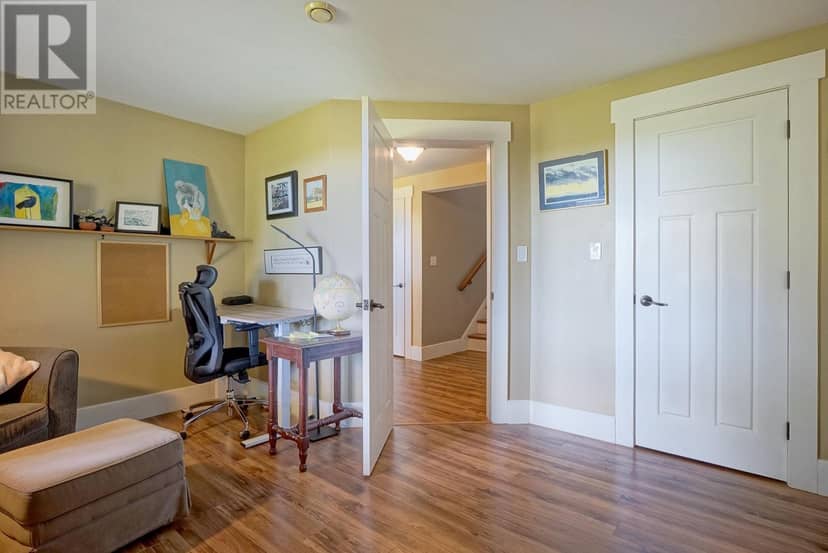 215 Buffalo Road — photo 33 of 40