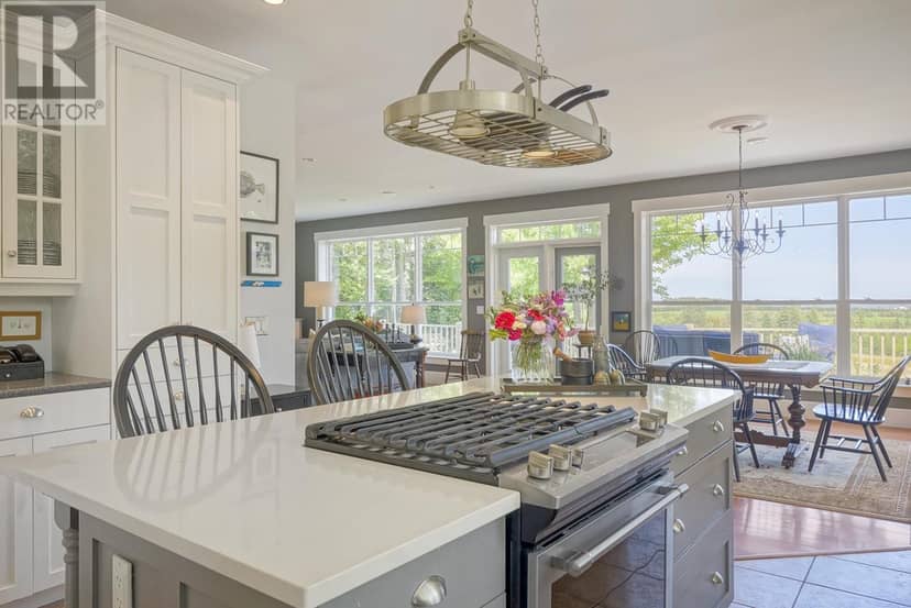 215 Buffalo Road, Rustico, photo 7