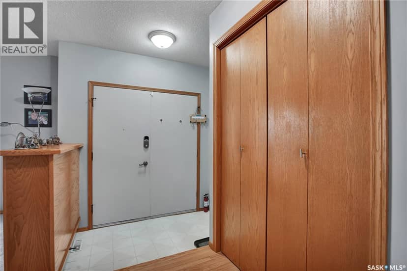 3010 5th STREET — photo 13 of 40