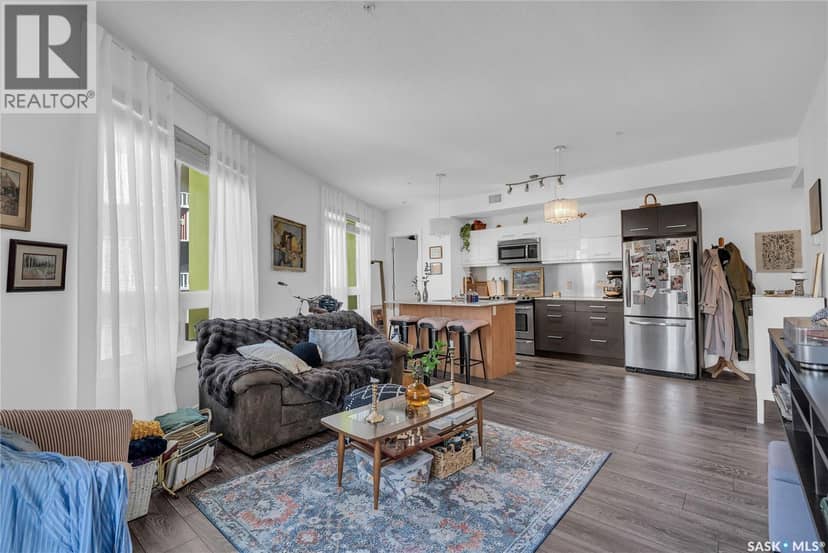 304 409 B Avenue S — photo 14 of 40