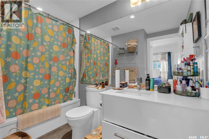 304 409 B Avenue S — photo 22 of 40