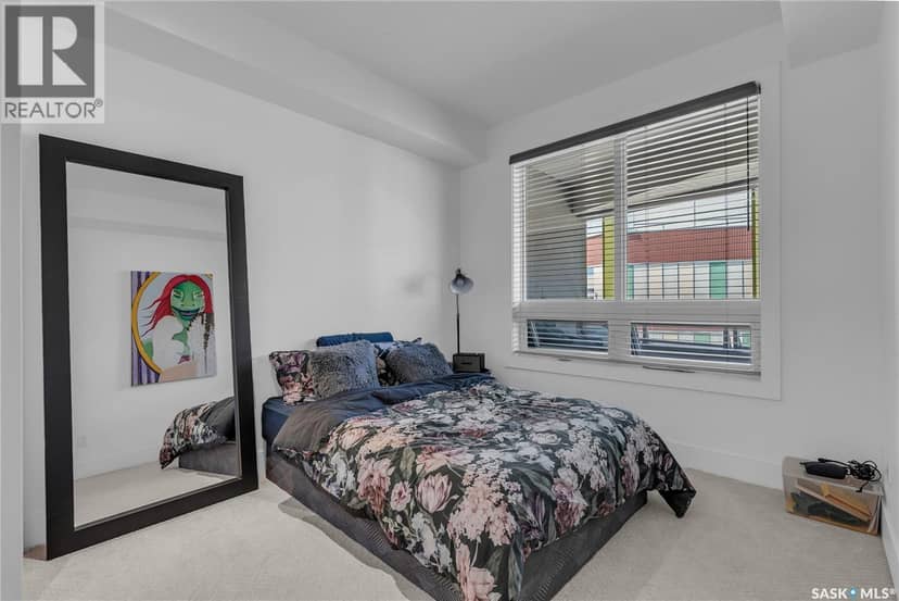 304 409 B Avenue S — photo 23 of 40