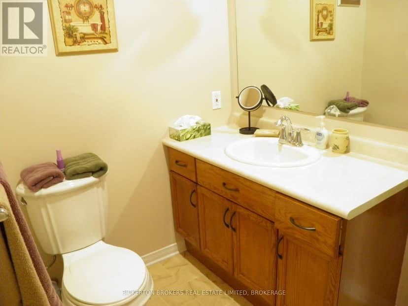 21 Frederick Street — photo 24 of 40