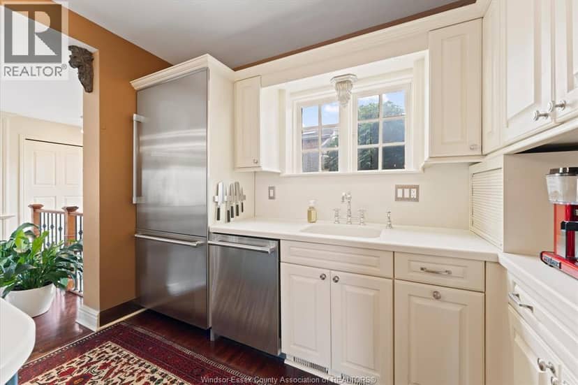 5325 RIVERSIDE DRIVE East — photo 13 of 40