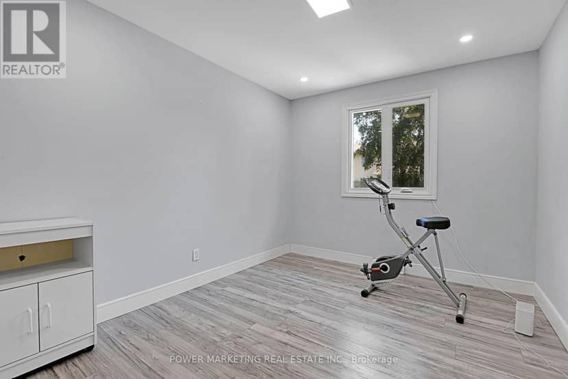 35 Tauvette Street — photo 20 of 40