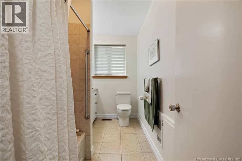 29 Dubois Street — photo 26 of 40