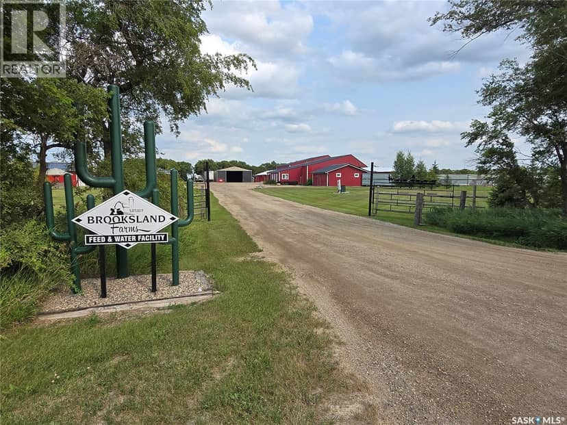 Brooksland Farms — photo 6 of 40