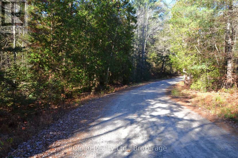 3 Parker Bay Road — photo 32 of 40