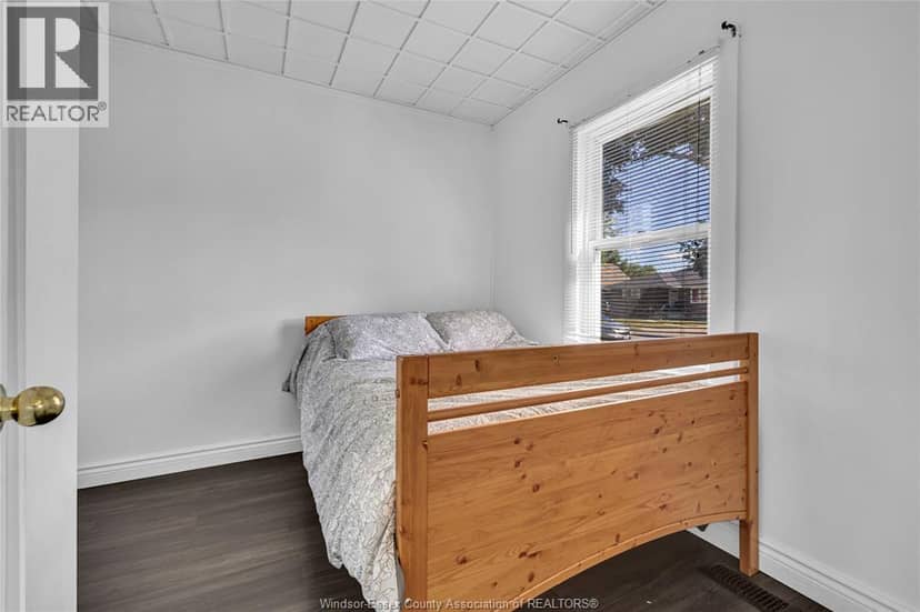 1757 Pierre Avenue — photo 15 of 24