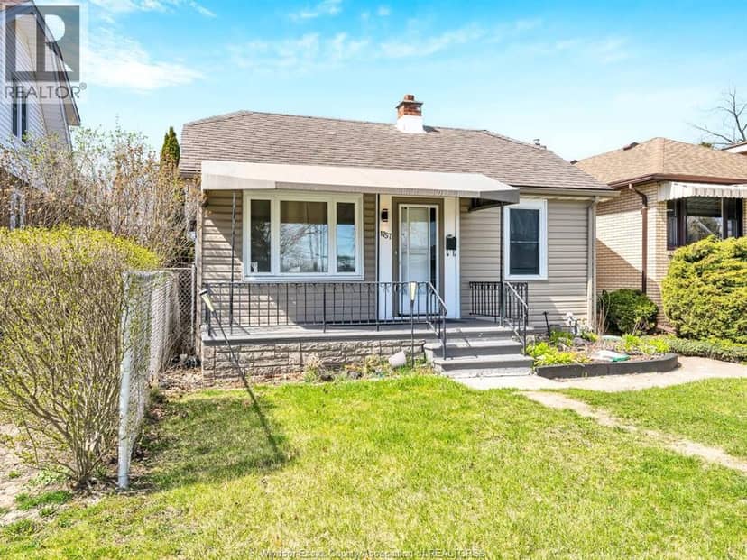 1757 Pierre Avenue — photo 2 of 24