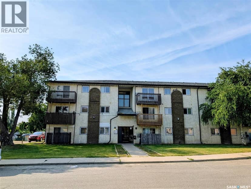 25 2309 17th STREET W, Saskatoon