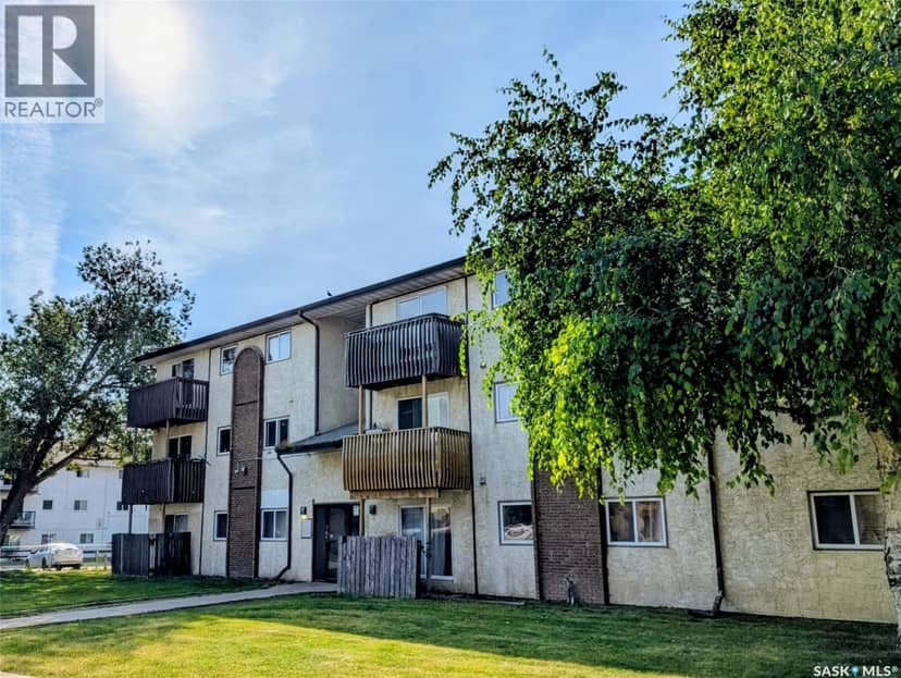 25 2309 17th STREET W, Saskatoon, photo 2