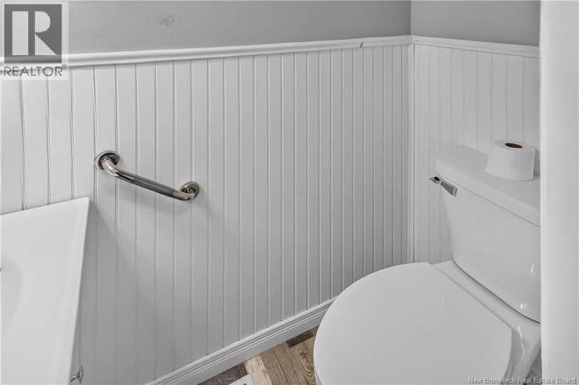 3164 Main Street — photo 18 of 30