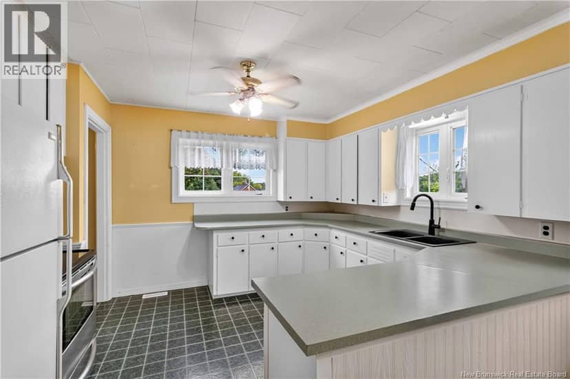 3164 Main Street, Centreville, photo 7