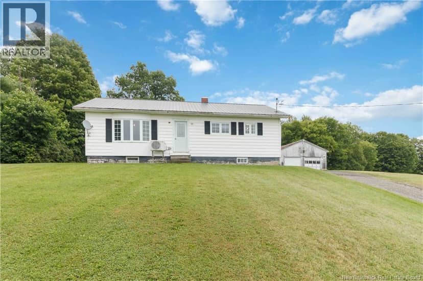 3164 Main Street, Centreville, photo 2