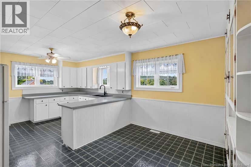 3164 Main Street — photo 9 of 30