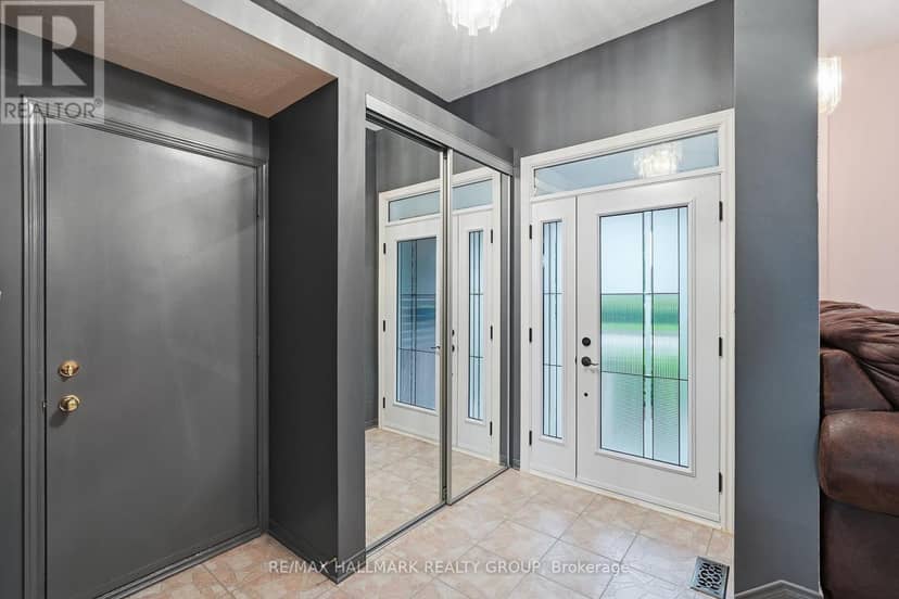 563 Evangeline Street, Ottawa, photo 6