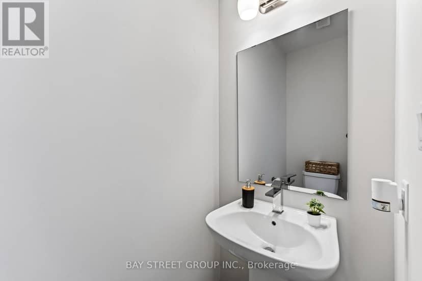 39 Coote Court — photo 8 of 40