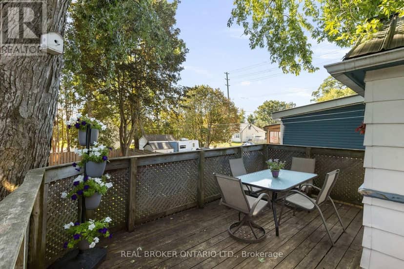 345 East Street — photo 7 of 23