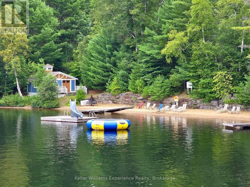 1020 Birch Glen Road, Lake of Bays, photo 2