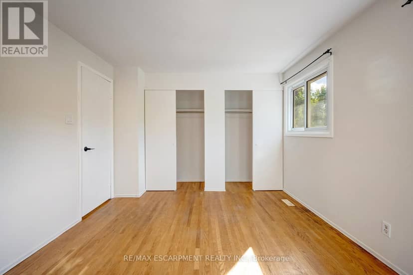 4 - 140 Ripley Court — photo 23 of 40