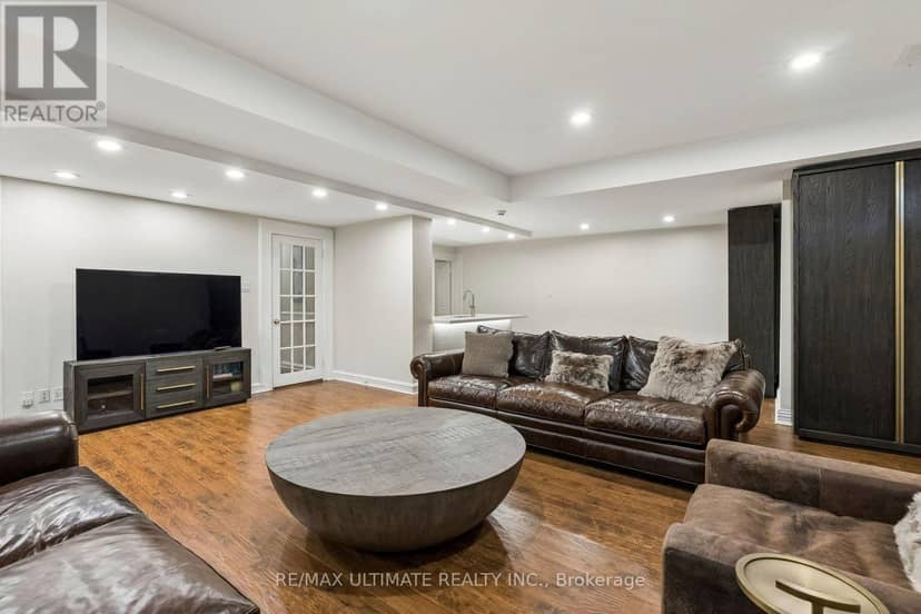 1 Versailles Court — photo 36 of 40