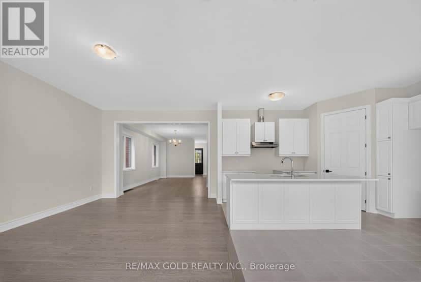 11 Keyworth Crescent — photo 22 of 40
