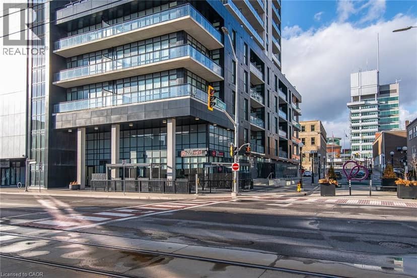 60 CHARLES Street W Unit# 3104 — photo 4 of 40