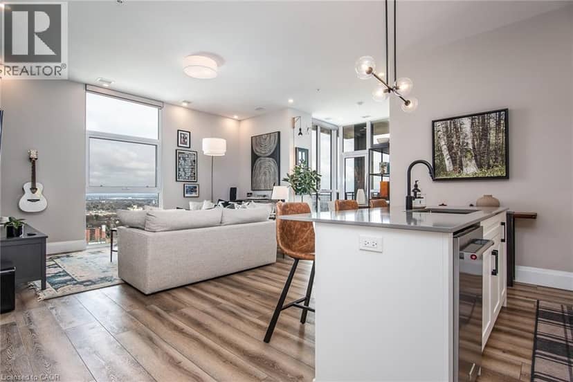 60 CHARLES Street W Unit# 3104 — photo 8 of 40