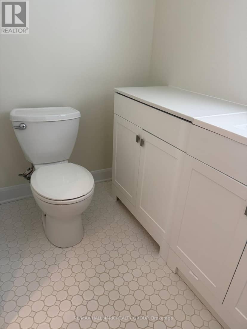 2692 Colman Street — photo 37 of 40