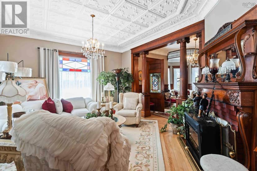 20 Victoria Avenue — photo 13 of 40