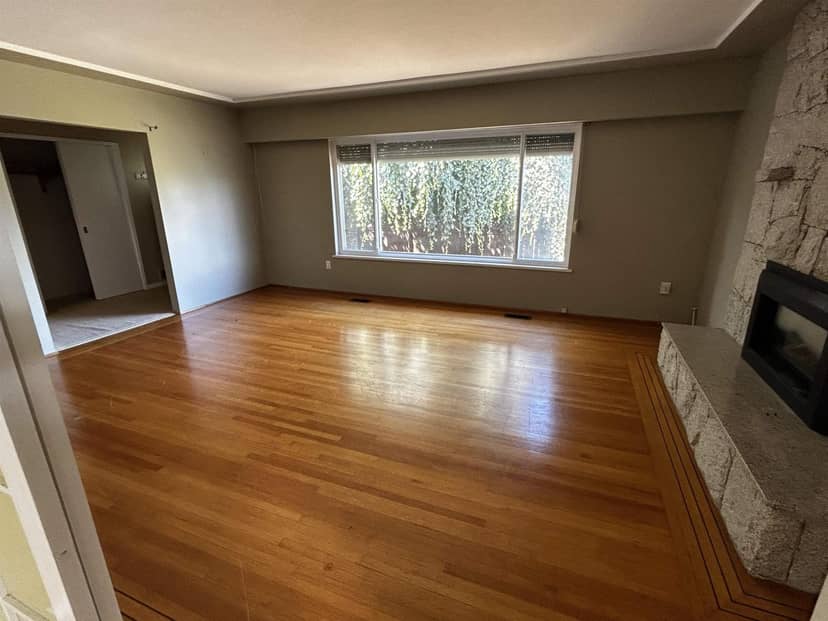 9678 PRINCESS DRIVE, Surrey, photo 5