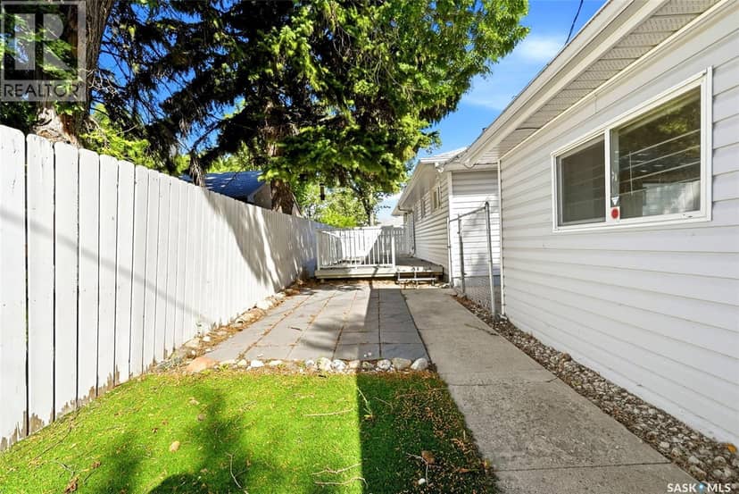 1410 4th AVENUE N — photo 23 of 37