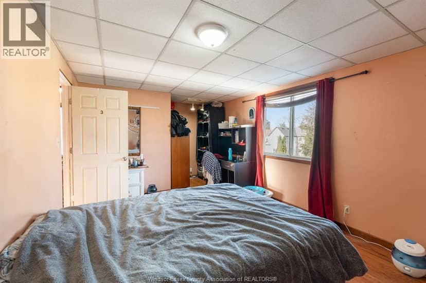 497 Caron AVENUE — photo 4 of 21