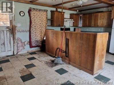 79 O'Connell Avenue — photo 7 of 12